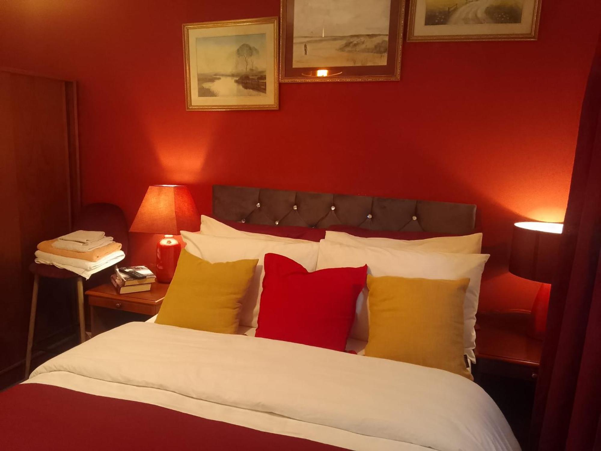 Cosy Stay In Walsall By Ideal Home Bloxwich Extérieur photo