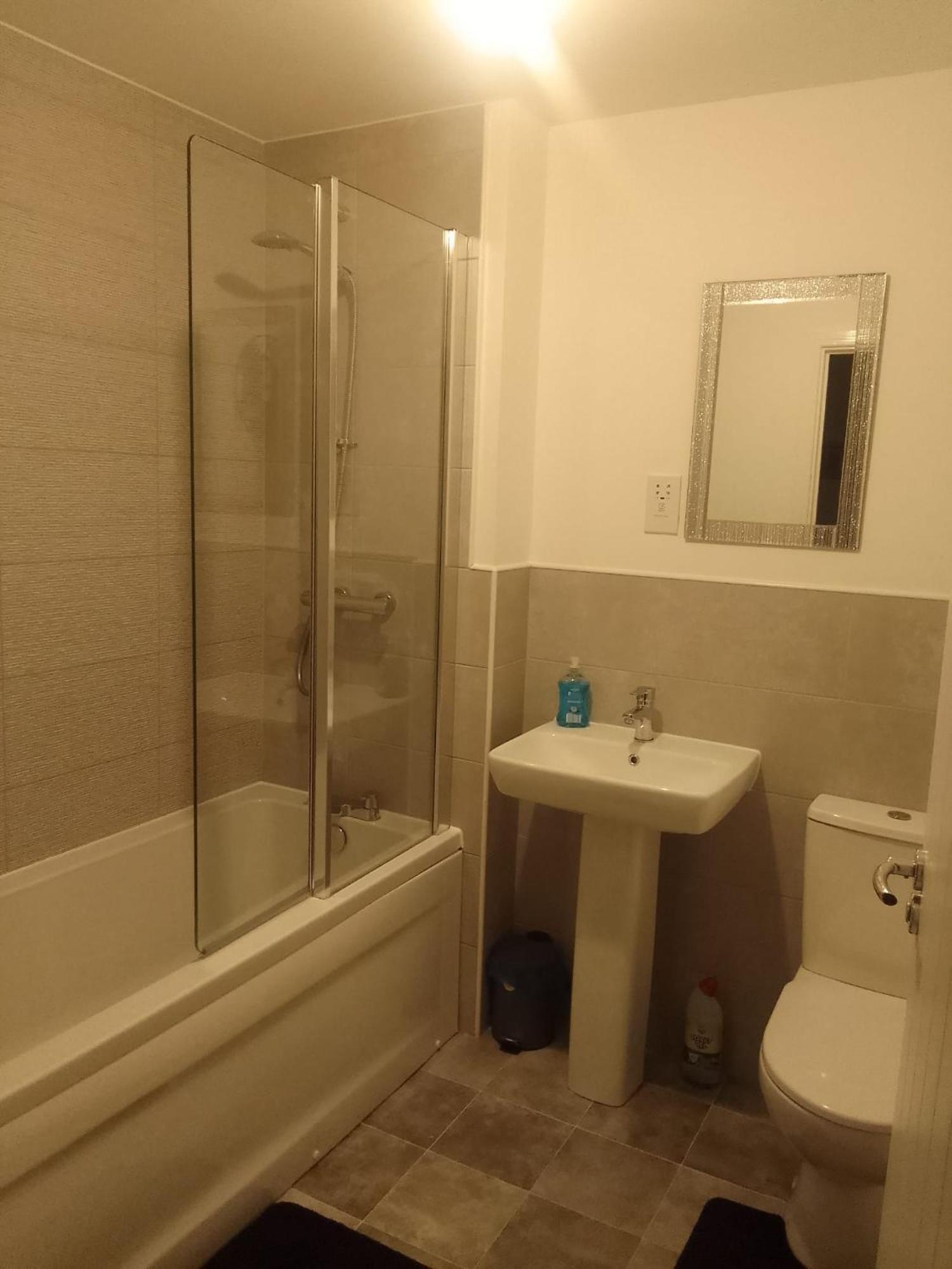 Cosy Stay In Walsall By Ideal Home Bloxwich Extérieur photo